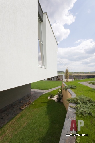 山间年轻家庭住宅设计-15