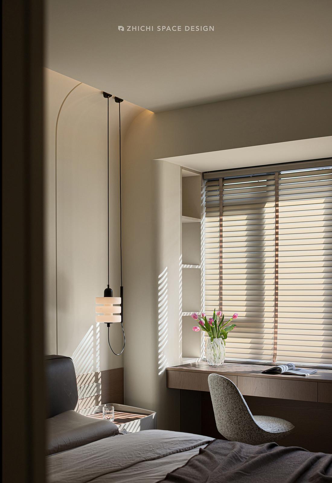 弧线隐去边界，墙体交错间藏起松弛与诗意-49