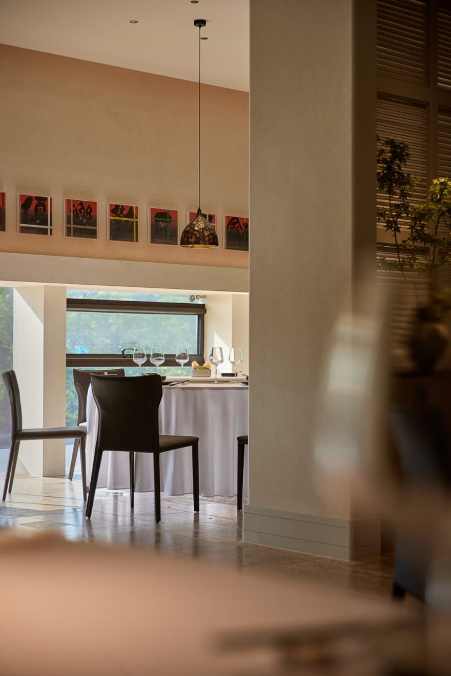 谢天新作丨在紧绷与躺平之间-47