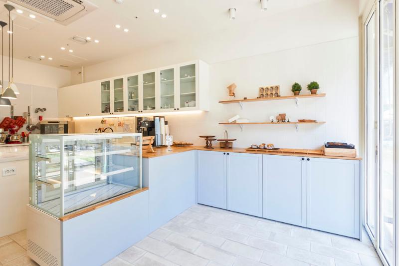 8 坪韩式家居风烘焙店 温馨空间设计-4