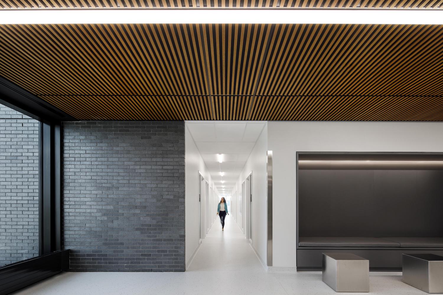 蒙特雷吉中央实验室丨加拿大魁北克丨NFOE | Archi-27