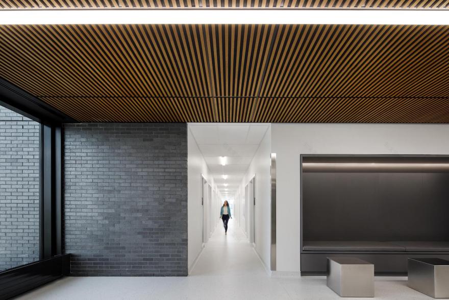 蒙特雷吉中央实验室丨加拿大魁北克丨NFOE | Archi-27