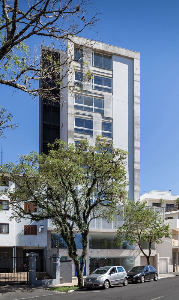 圣罗莎市 Santos Dumont 60 建筑丨巴西丨Atelier Kohlmann Lorentz-31