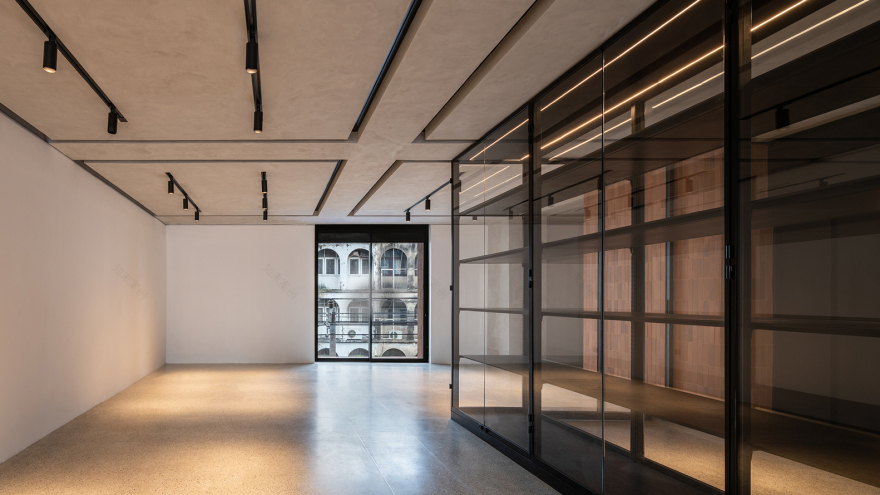 中央·原始商店-47