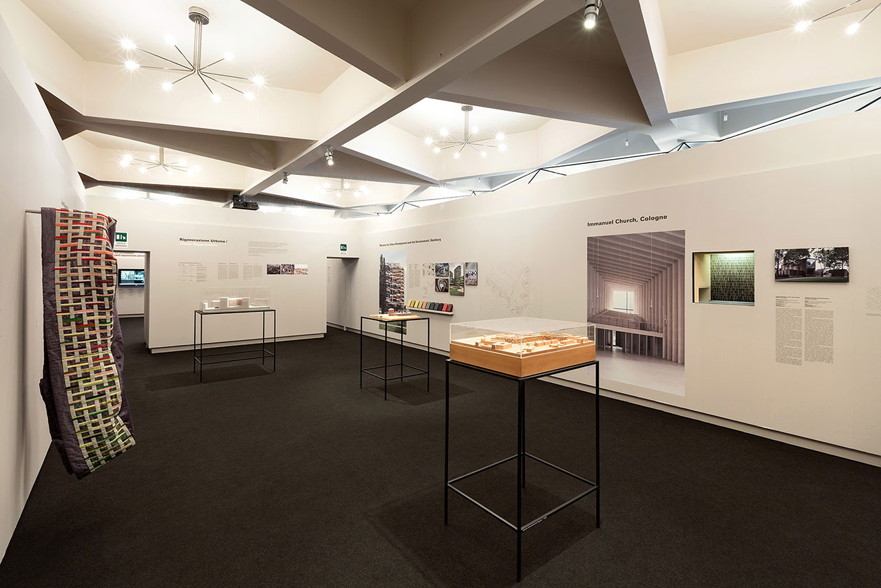  M9/transforming the city 
			-8