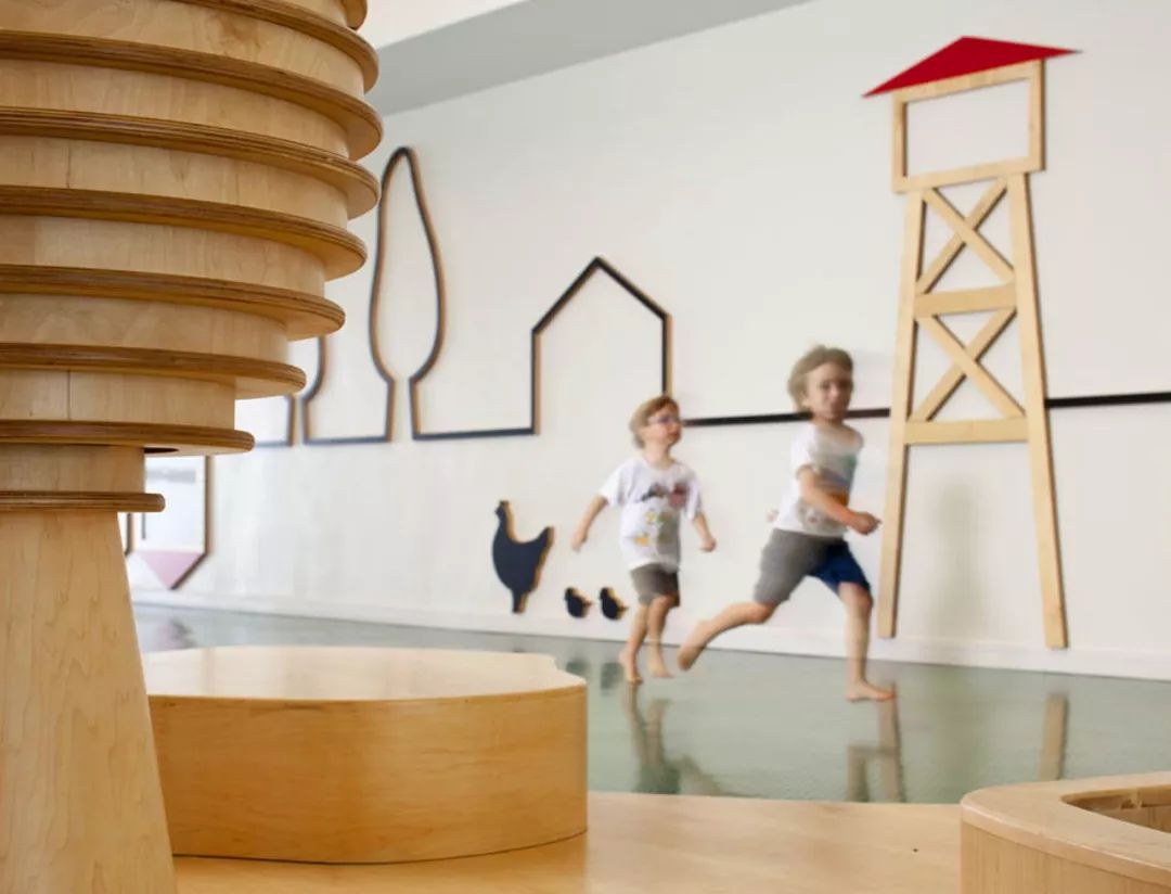 五色斑斓的幼儿园空间设计-45