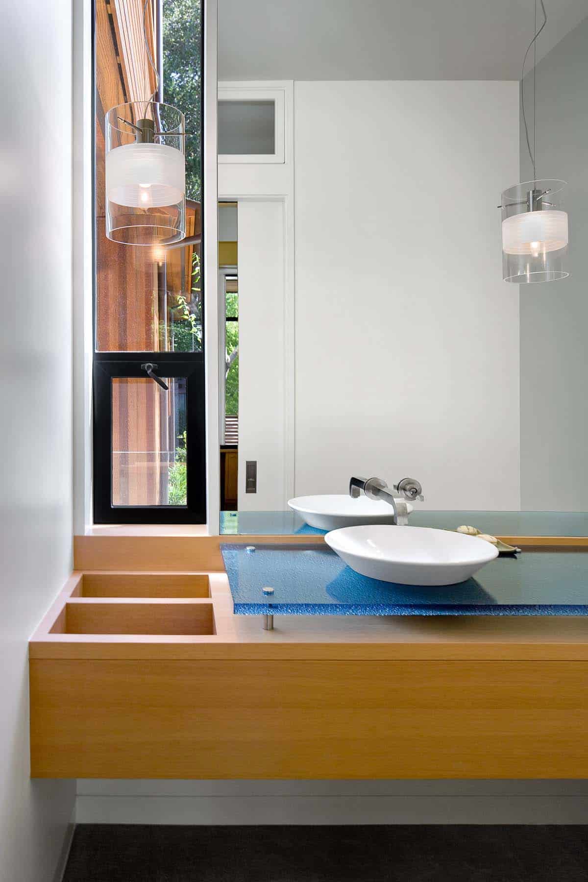 Inside a spectacular Palo Alto house with a cool green roof deck-10