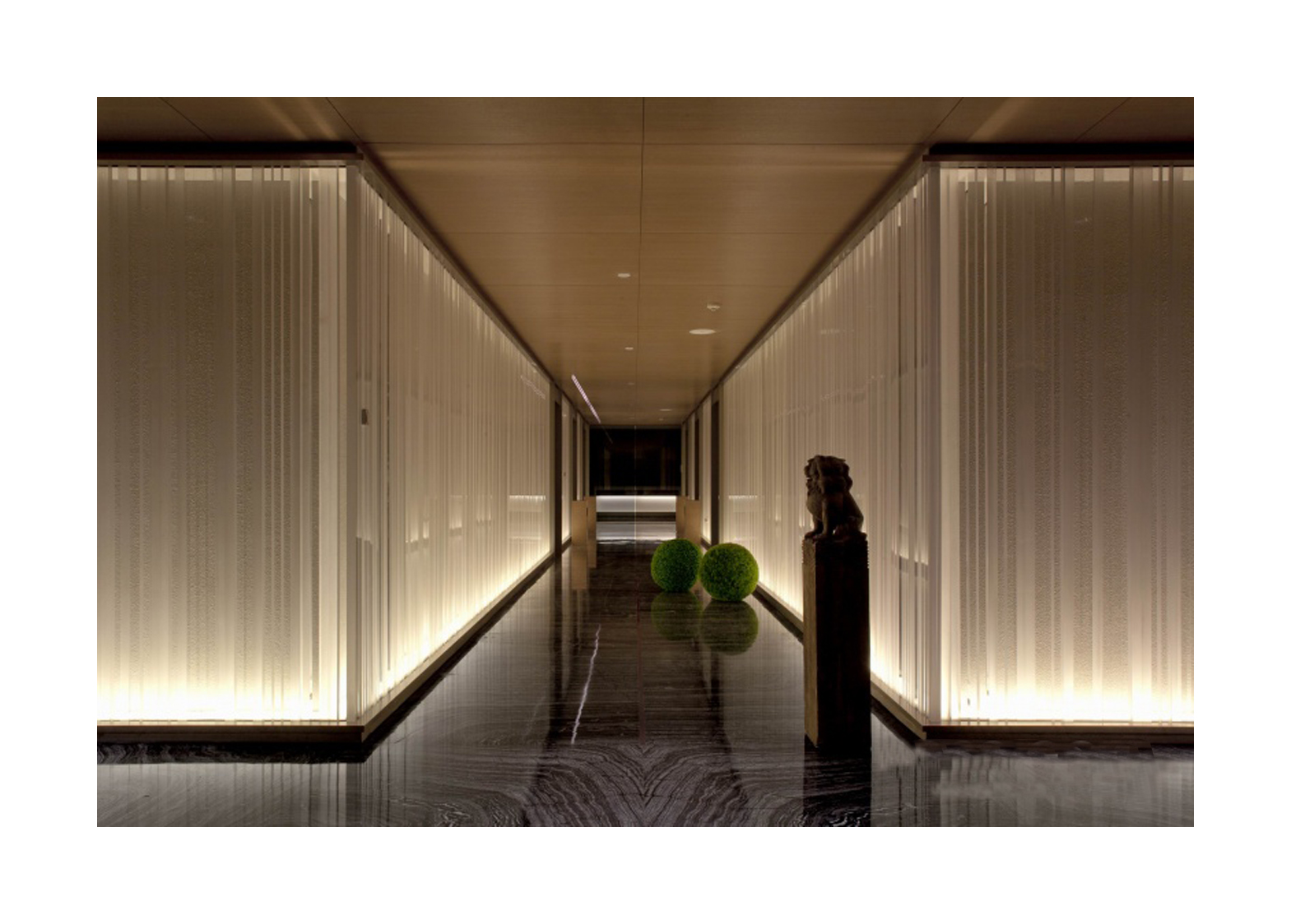 广州达镖国际办公楼 香港东仓设计-0