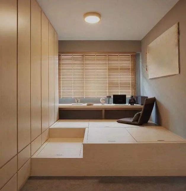 小卧室设计 · 榻榻米 VS 传统床,哪个更适合你?丨高灰别墅大宅设计-7