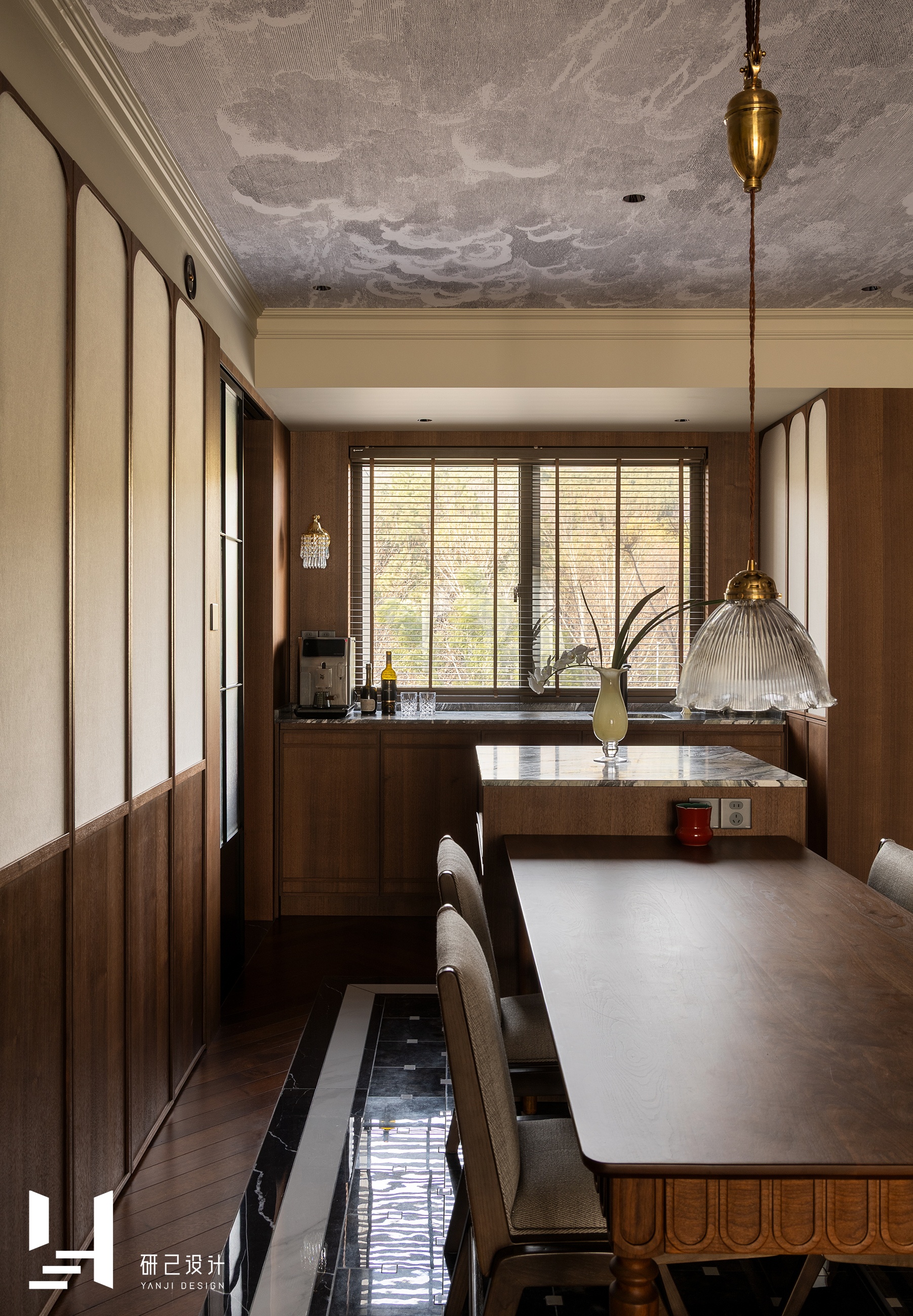 研己实景 · 中式的另一种可能性,150平华丽的复古东方之家丨中国芜湖丨研己设计-18