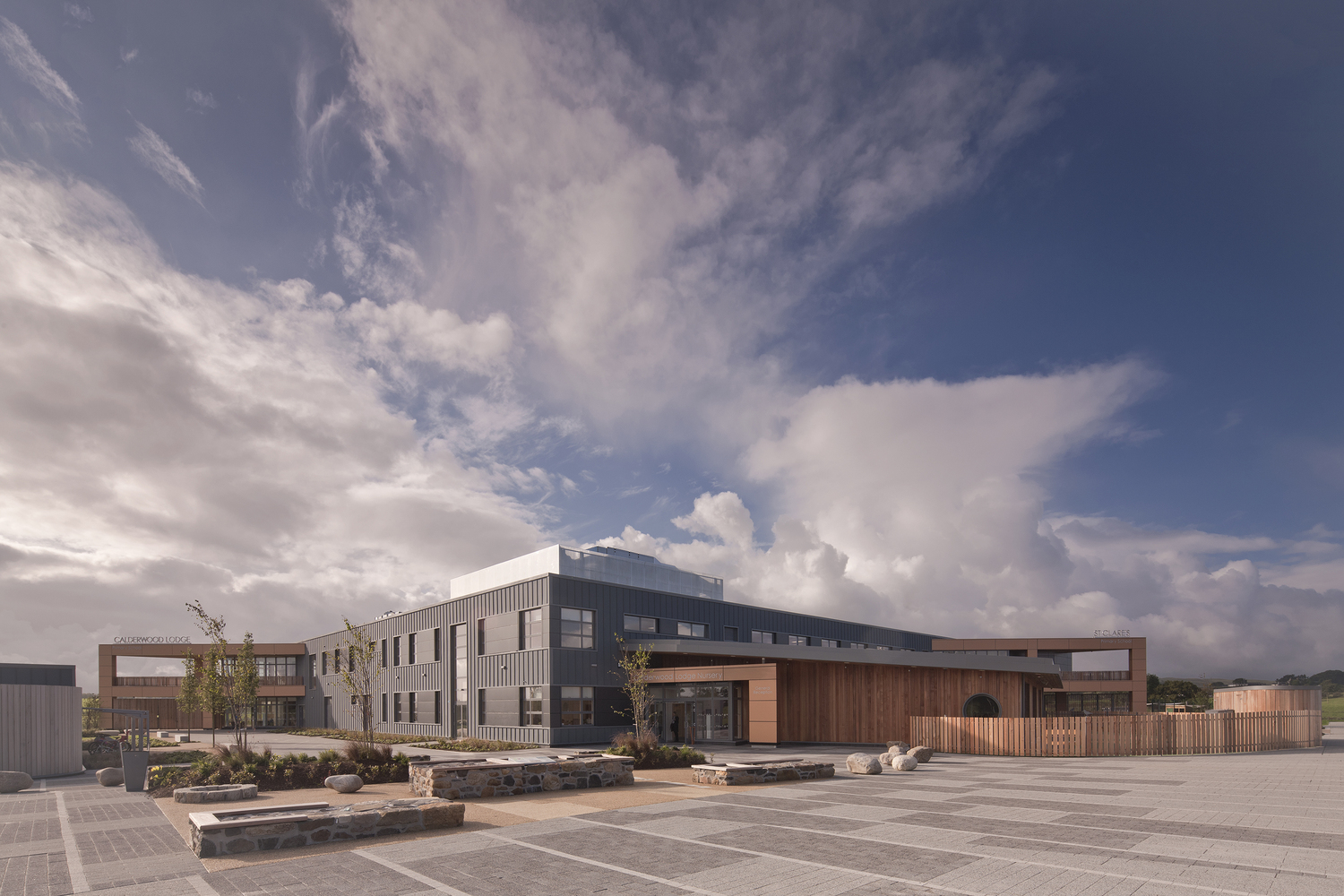 信仰学校联合校区 BDP-30