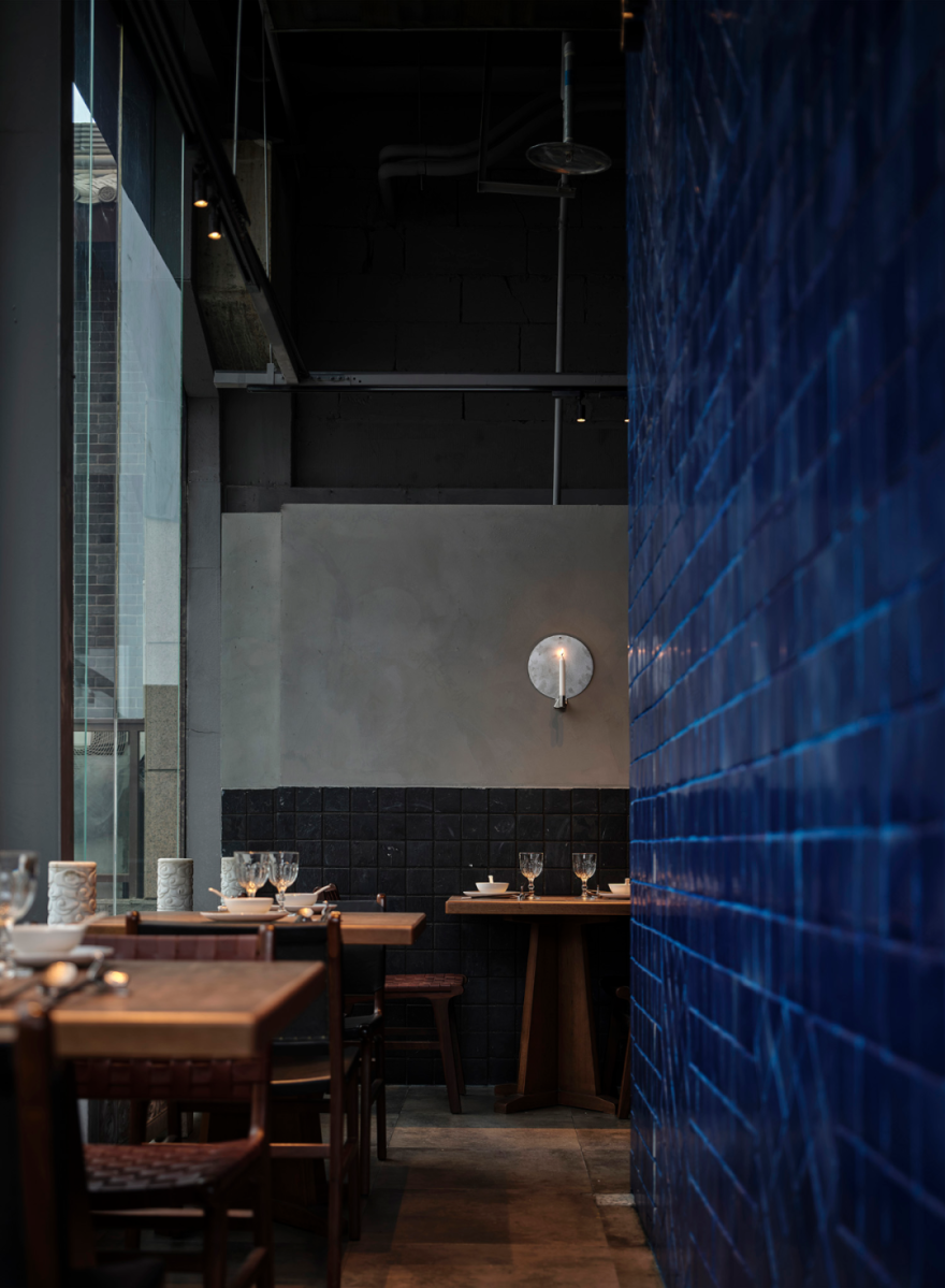 老铺烤鸭·老城根店丨中国西安丨陈海空间设计工作室-25