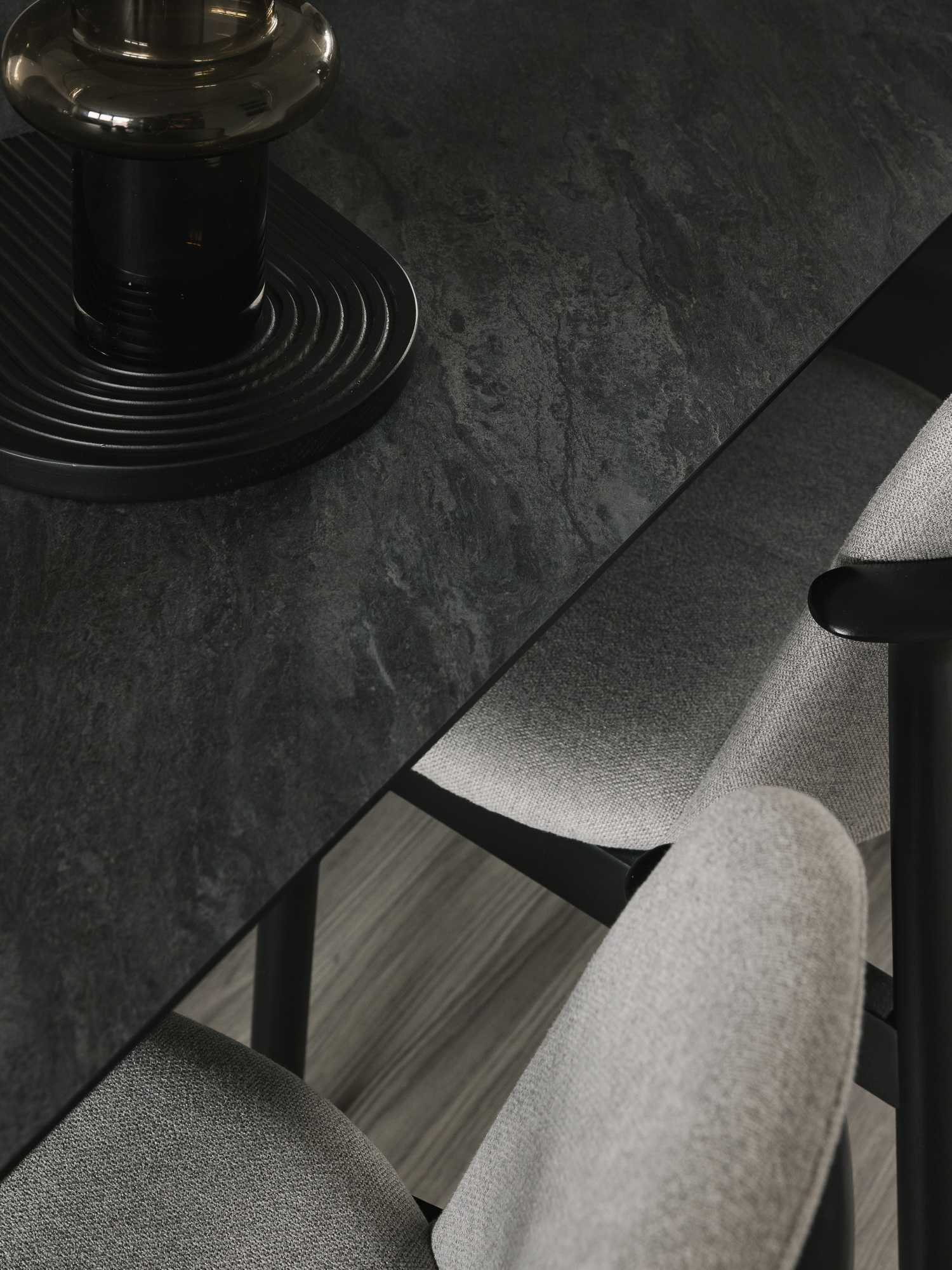 25 Eunos Crescent现代单色风住宅设计丨新加坡丨The Interior Lab-16