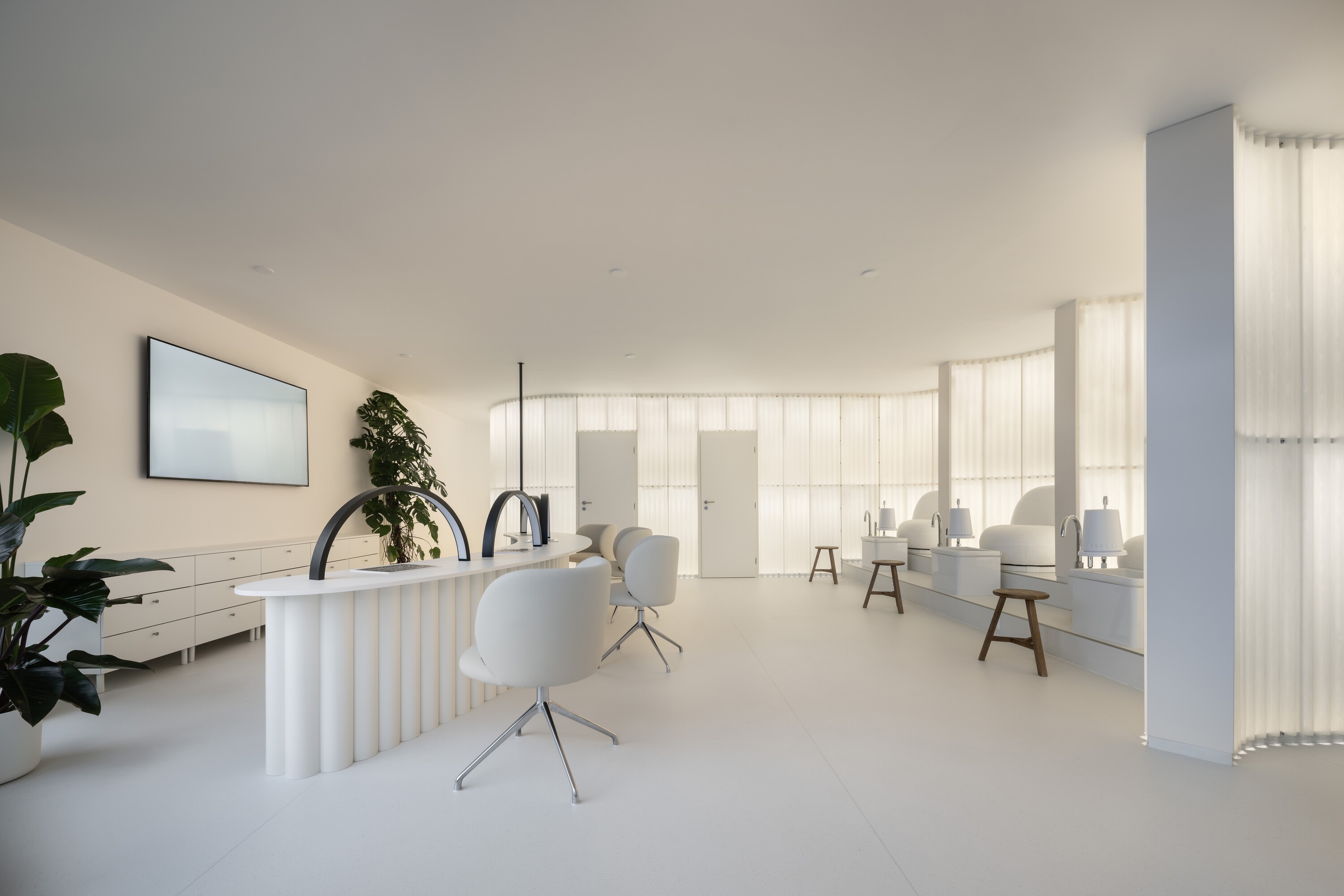 捷克NailSpo美甲店丨Studio Plyš建筑事务所-2