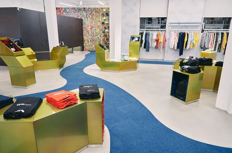 WISH ATL 街头服装和运动鞋精品店设计-3