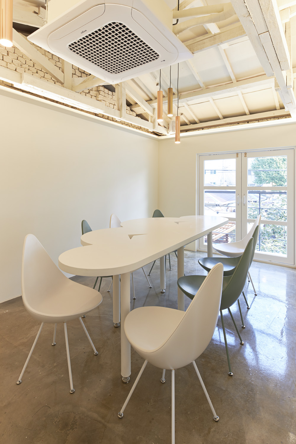 首尔 38 坪现代住宅改造 精致咖啡馆风格-19