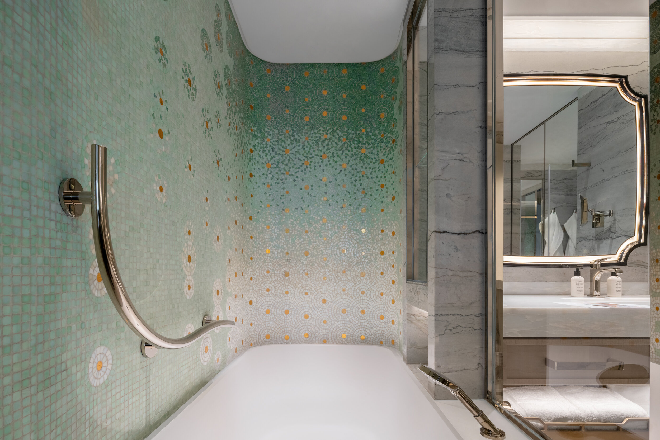 Shangri La — Tristan Auer-11