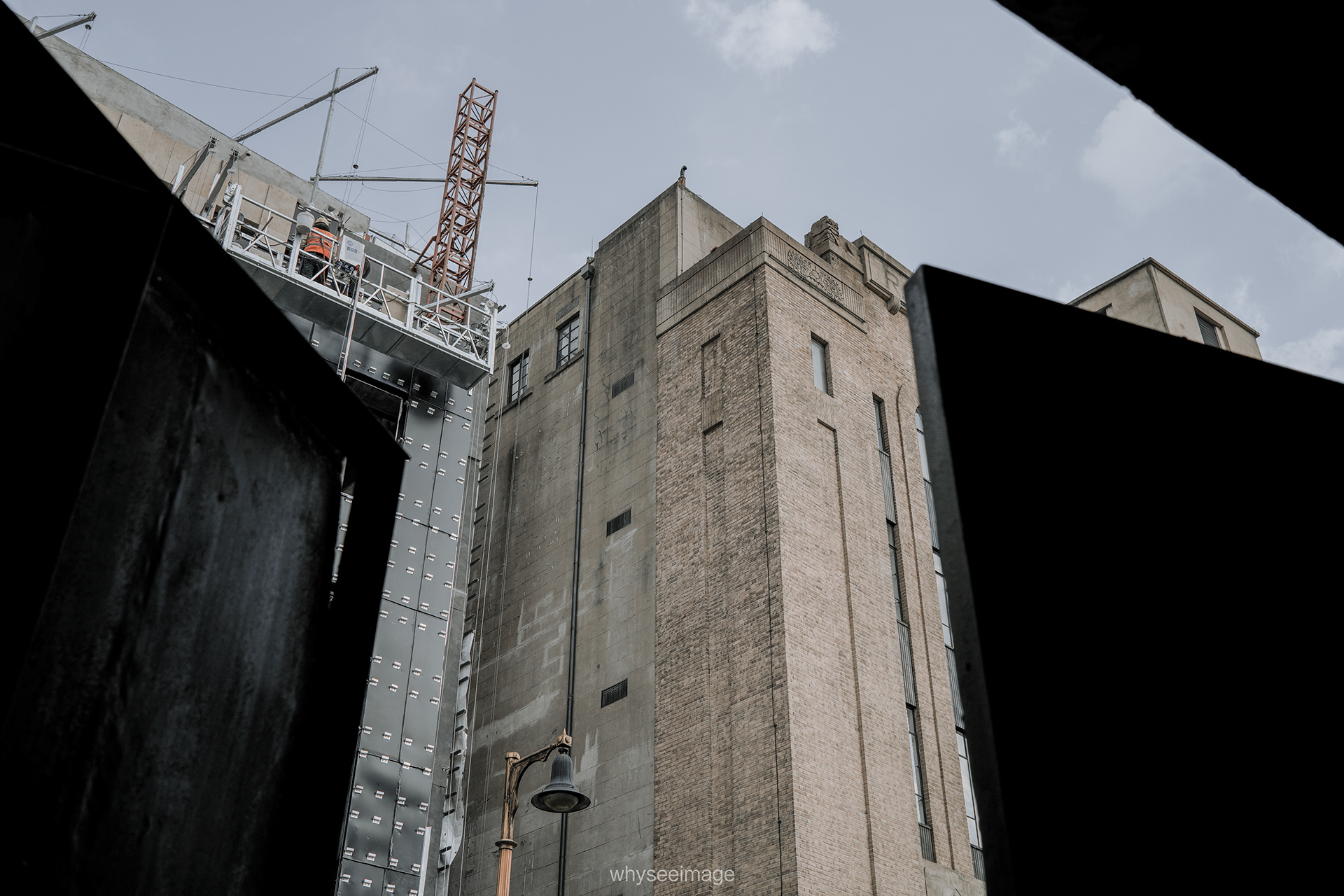 在被框选的画面之外 · 不如回到街头丨中国上海丨whyseeimage-33