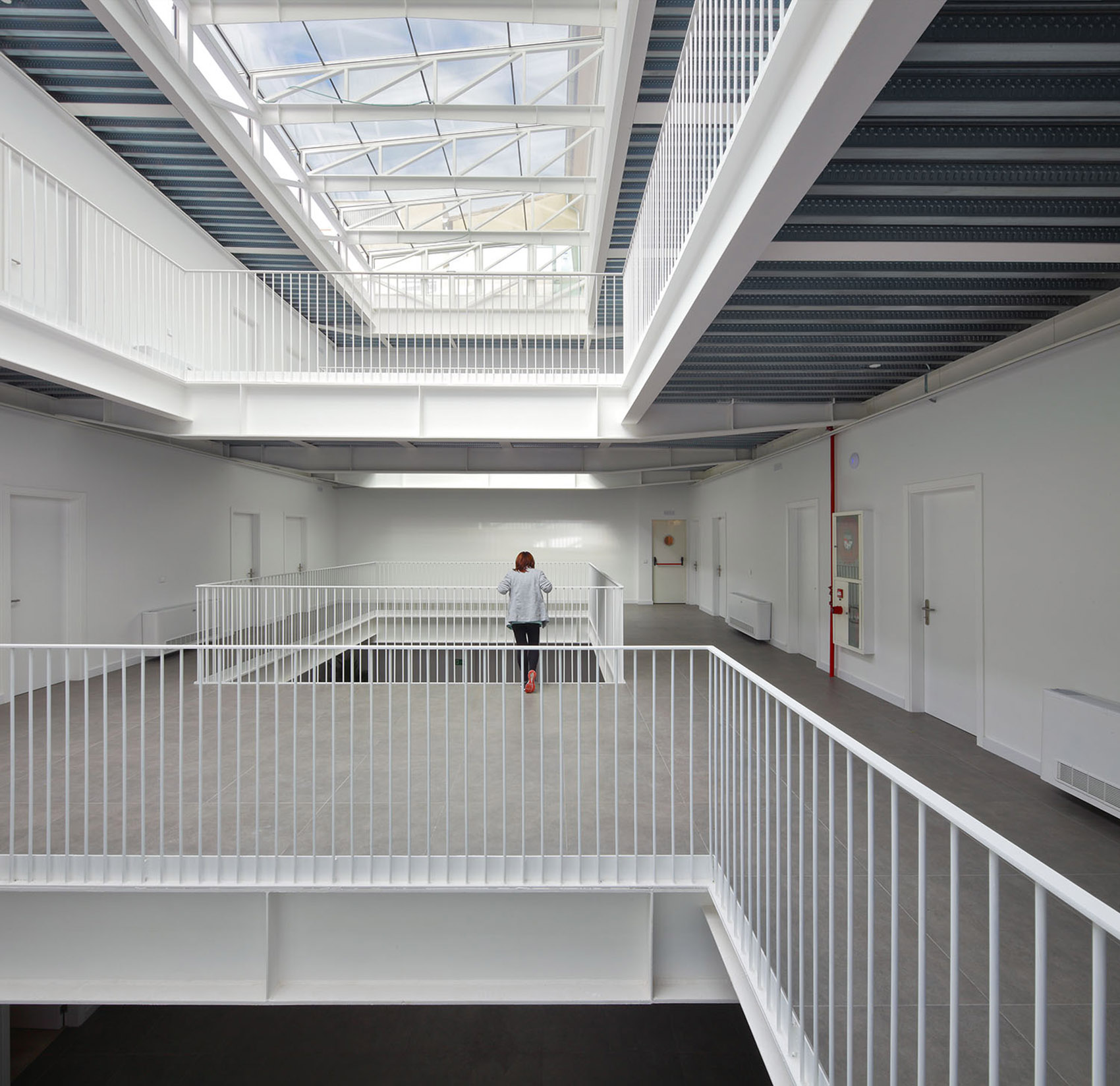 塞维利亚 RODO6 学生公寓丨西班牙塞维利亚丨Garcia & Melero Architects-17