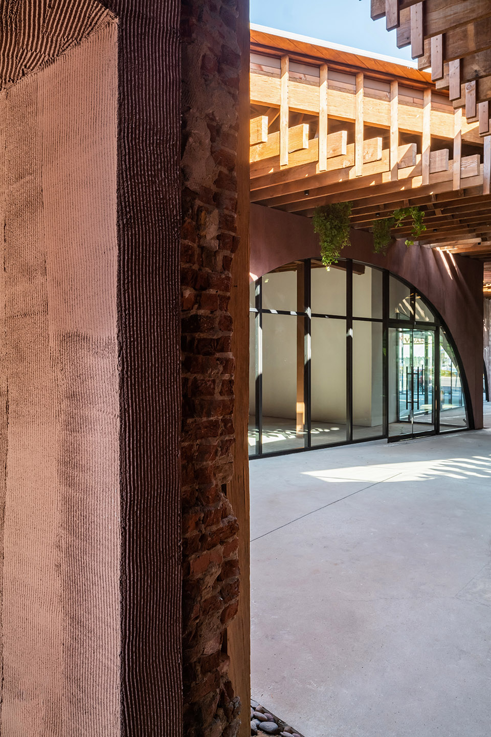 洛杉矶 Atwater Canyon 商业拱廊建筑丨美国洛杉矶丨Formation Association-16