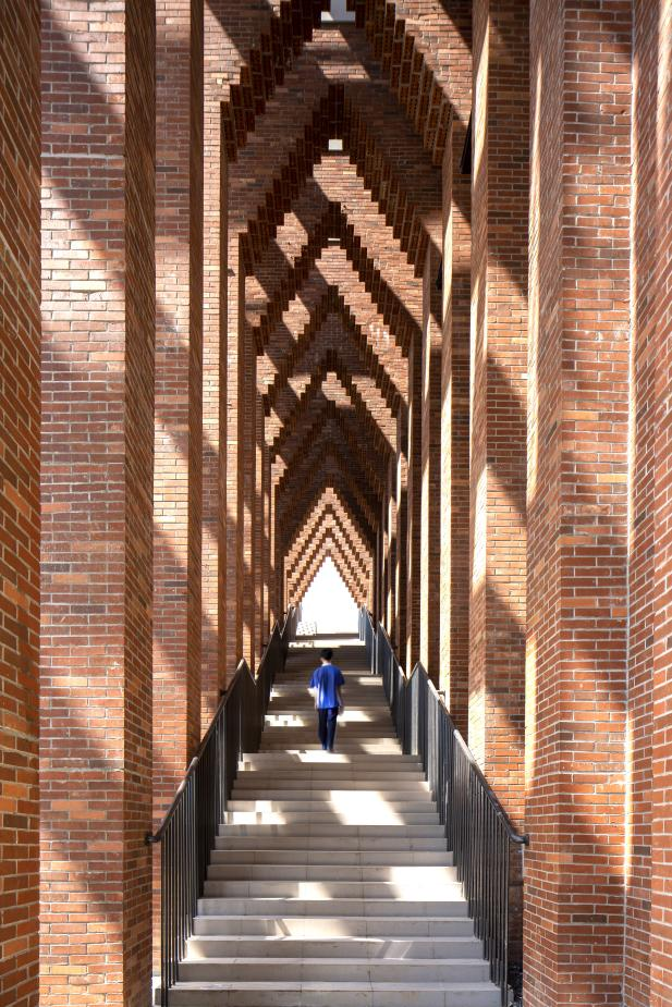 深圳燕川中学丨中国深圳丨奥意建筑工程设计有限公司-17