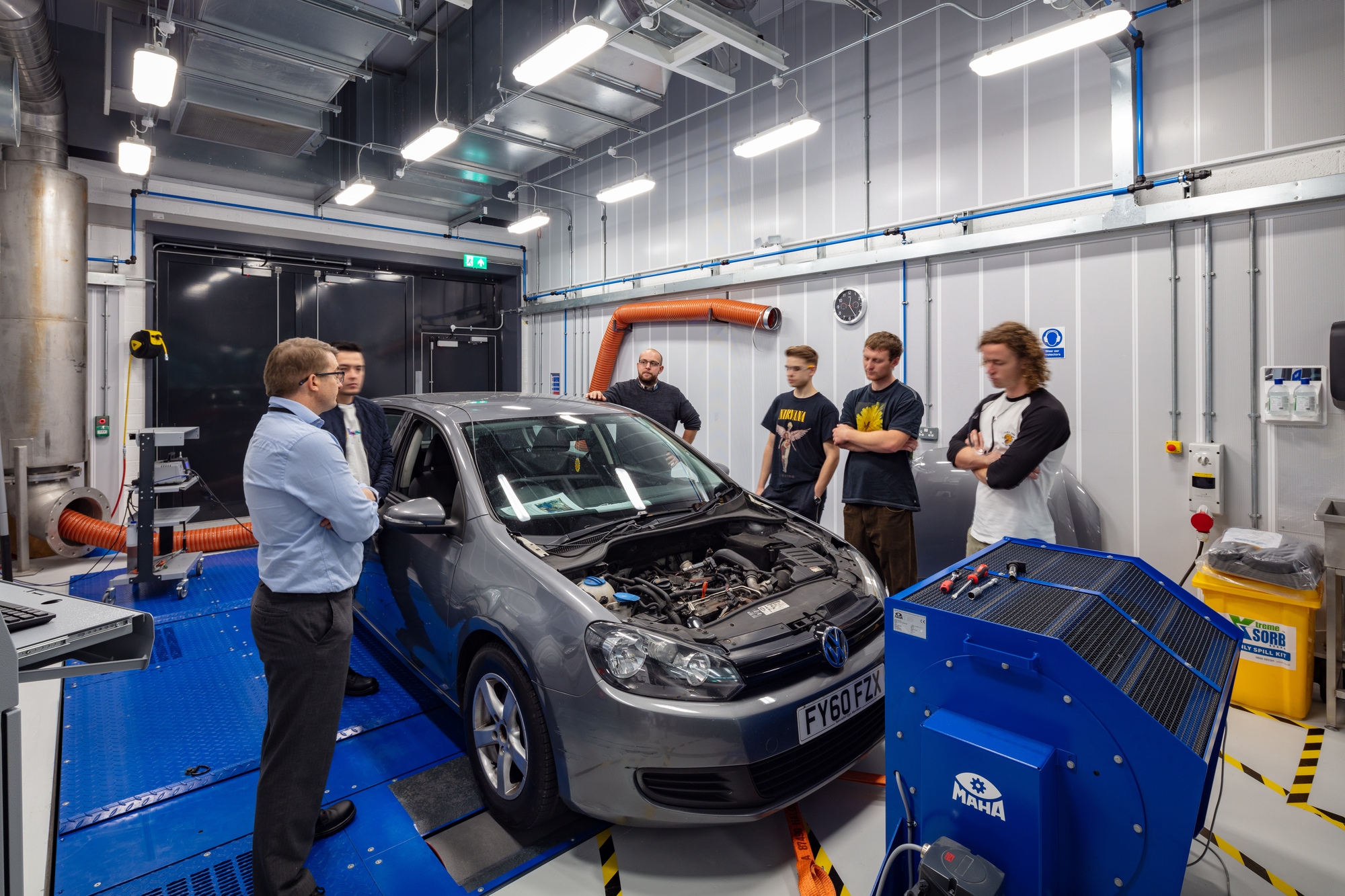 英国布里斯托大学工程学院丨AHR-50