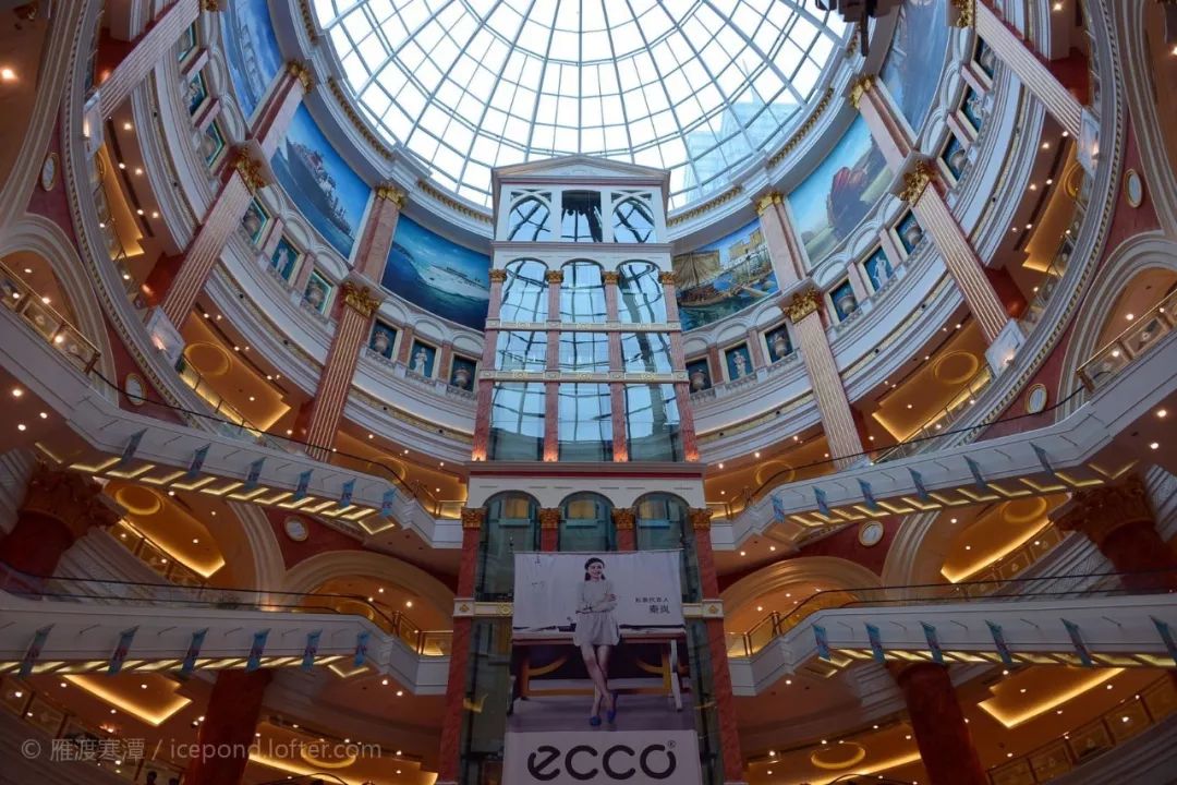 建筑设计中的对称美学-58