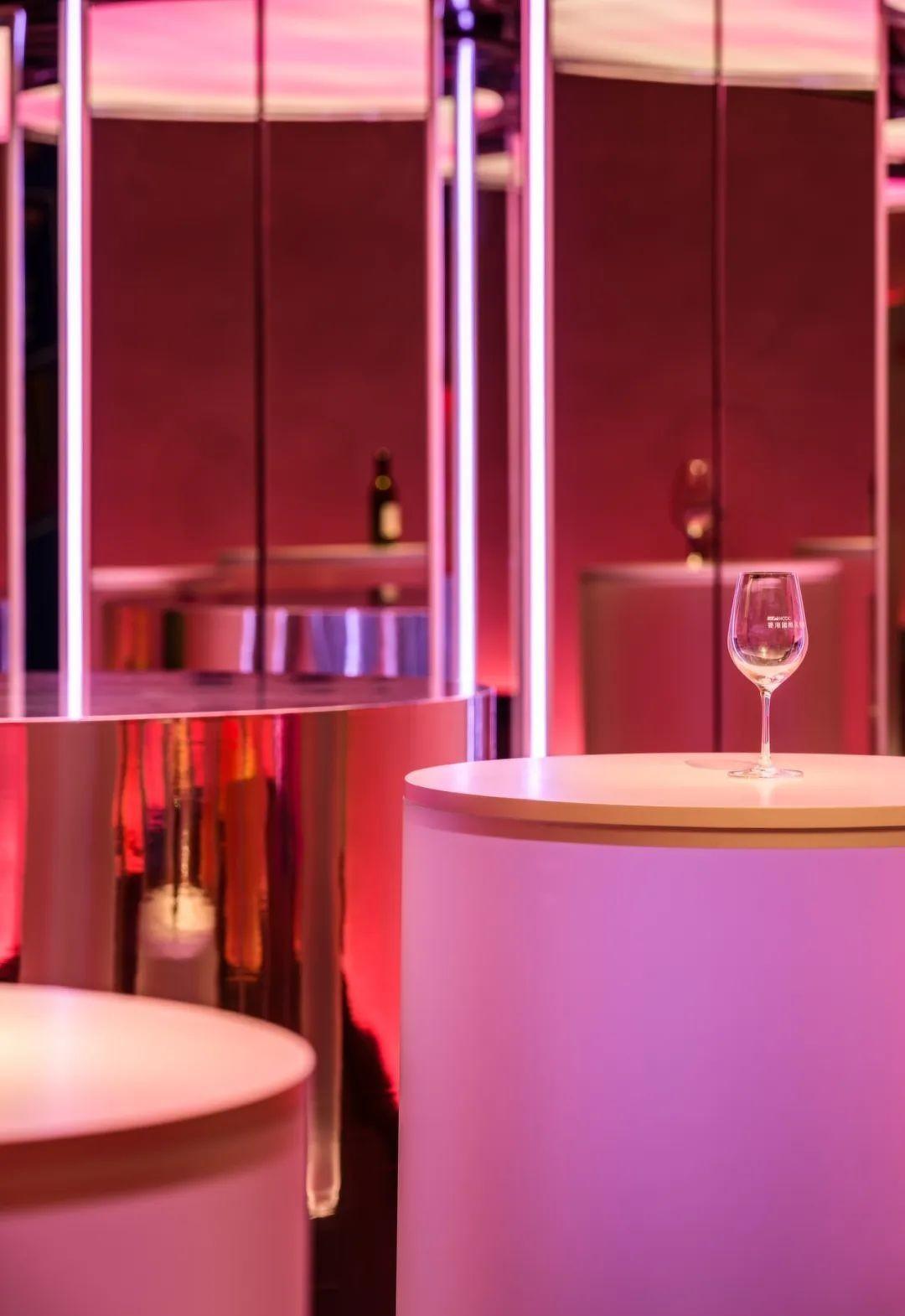 亚洲最大灯光展官方体验馆丨关永权,Oft Interiors-8