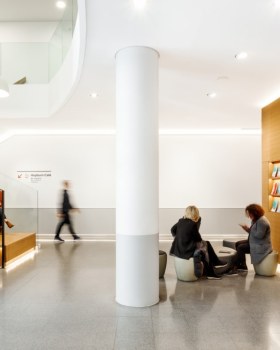 BSM Pompeu Fabra 大学 Hall 设计丨西班牙巴塞罗那丨DEARDESIGN STUDIO