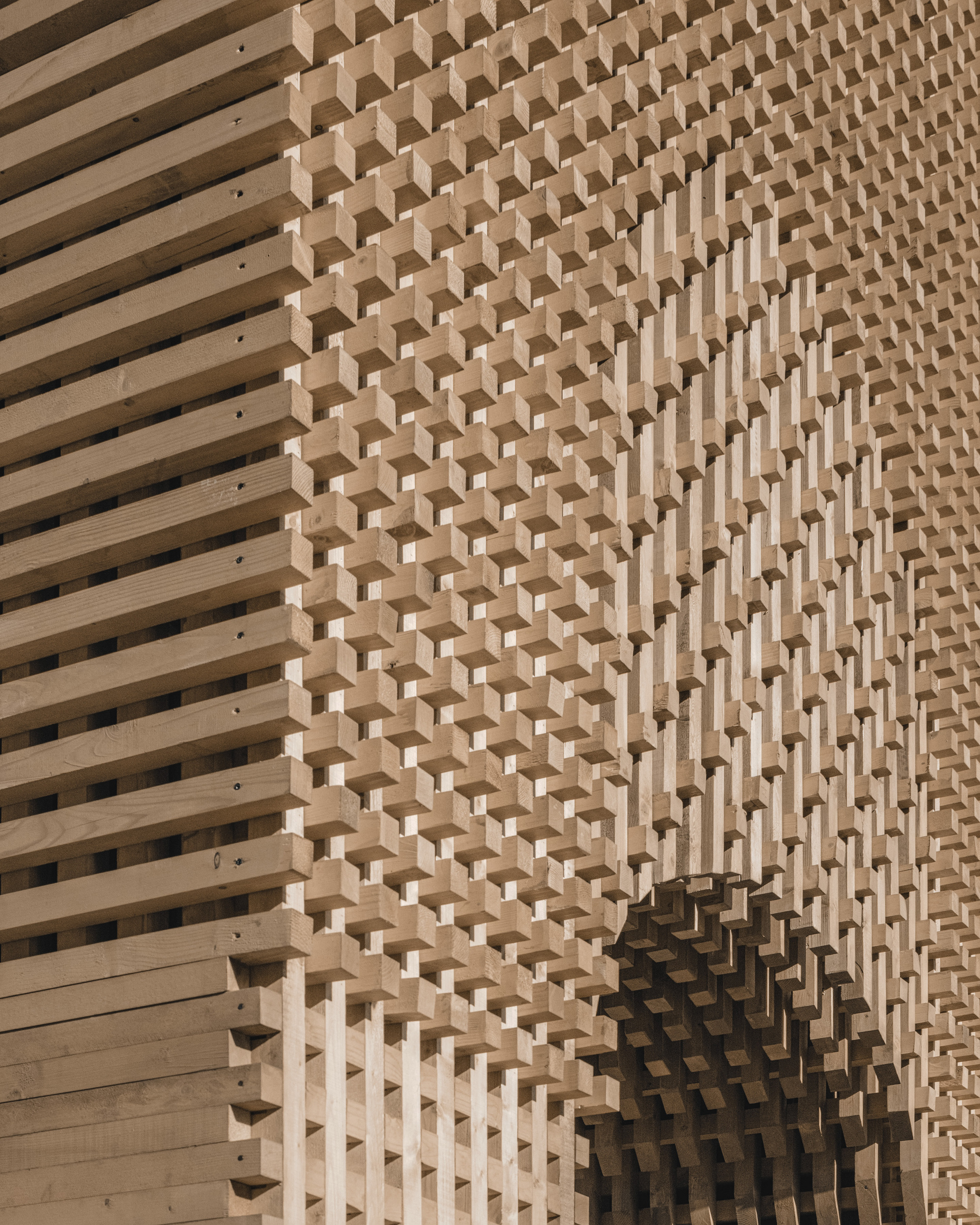 旋转 Triumf 拱设计丨俄罗斯圣彼得堡丨KATARSIS ab-28