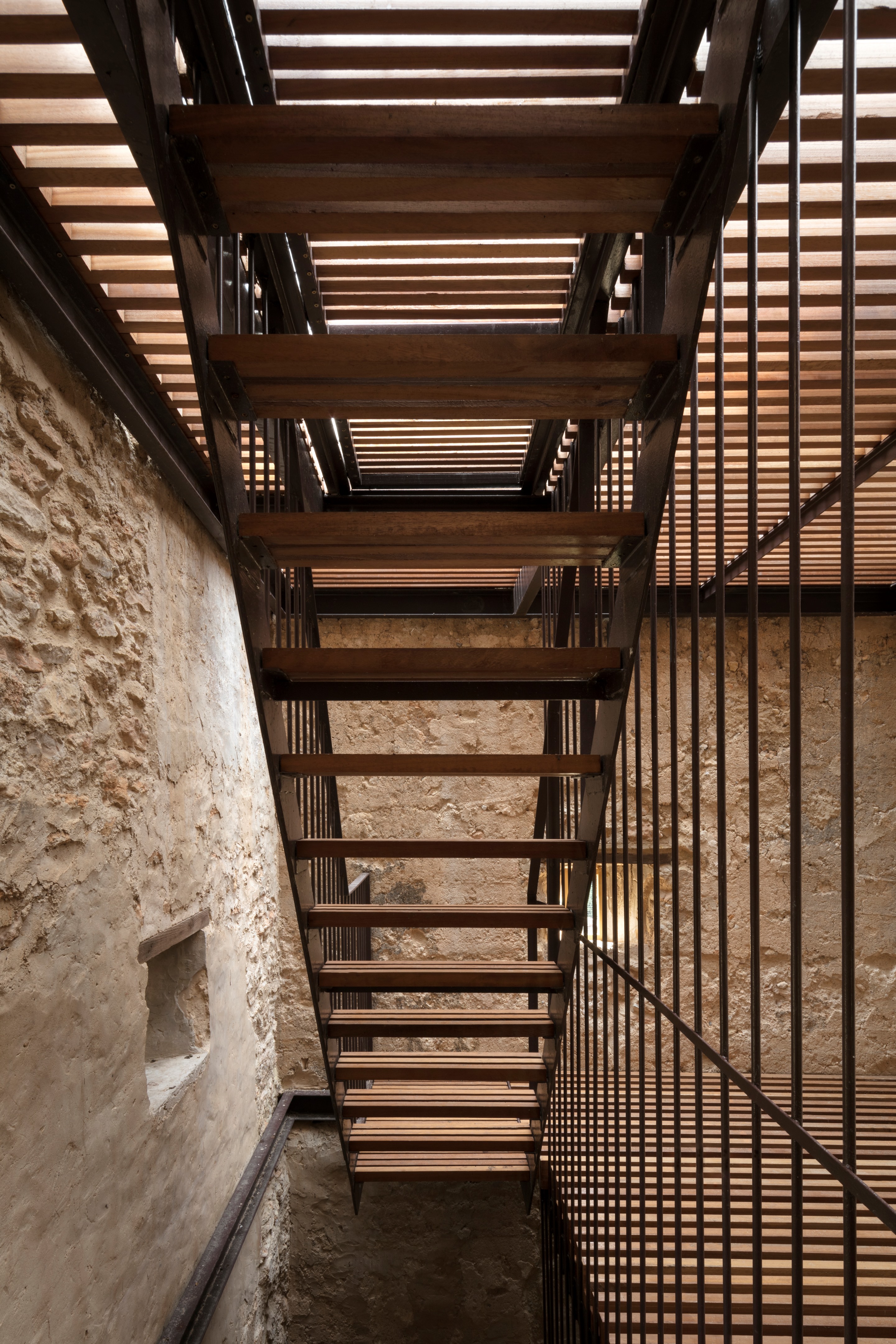 西班牙埃斯皮奥卡塔楼建筑改造-23