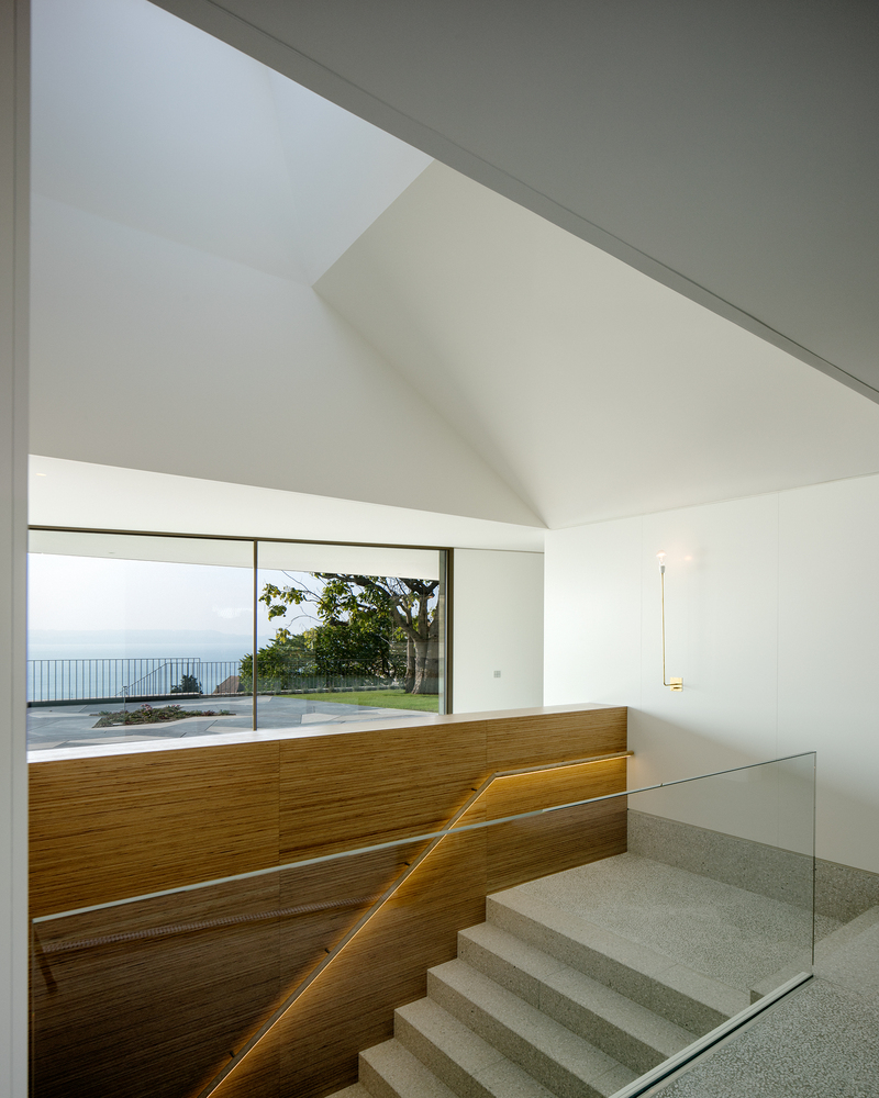 瑞士 Hauterive 湖畔混凝土与玻璃的现代住宅-55