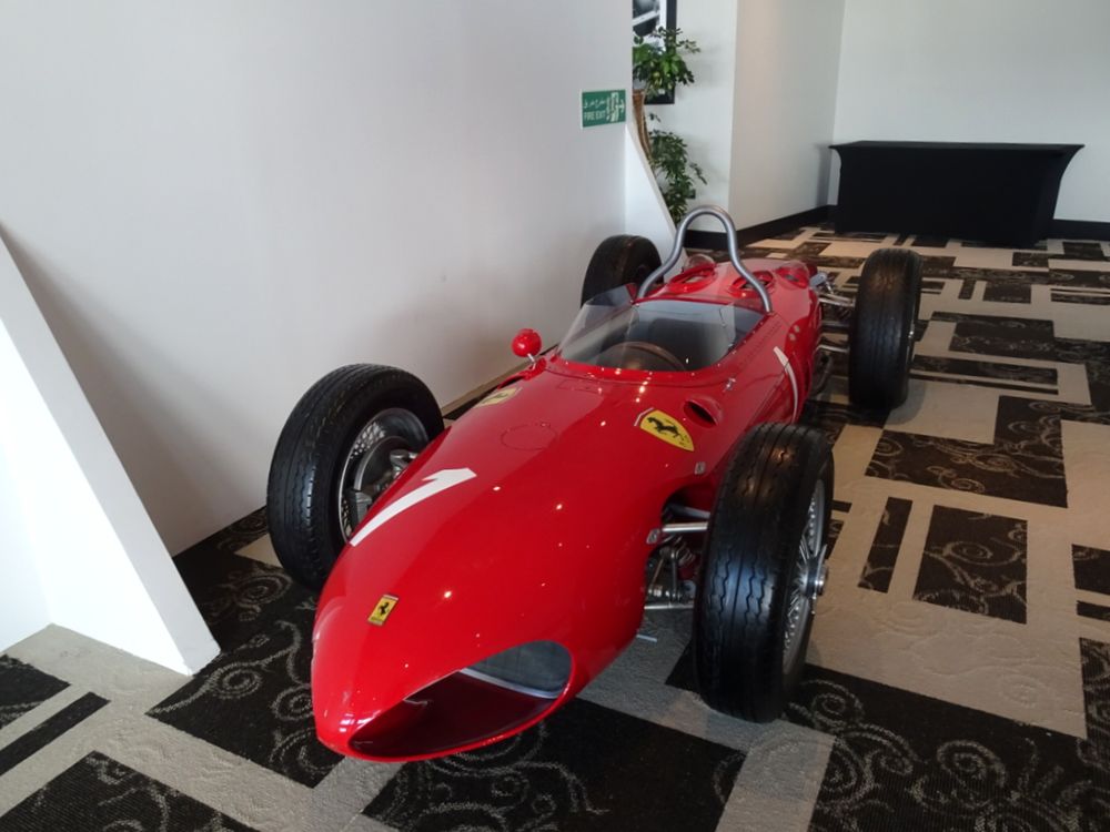 フェラーリ・ワールド・アブダビ | UAE の建築【世界建築巡り】-70