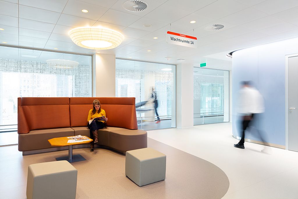 阿姆斯特丹 UMC 影像中心 | 跨界合作，舒适共享-12