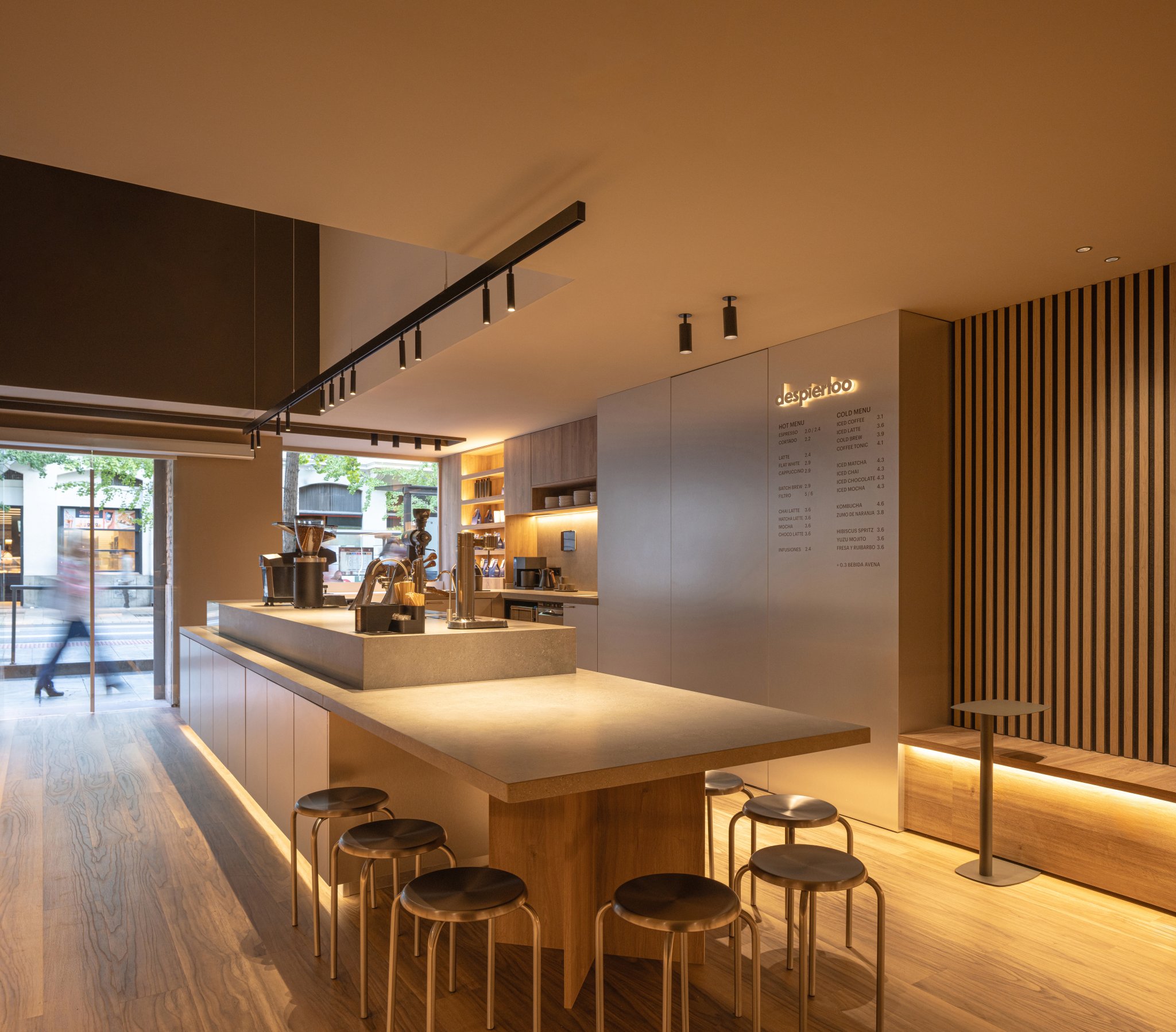 Despiertoo Specialty Coffee空间设计丨西班牙格拉纳达丨SALTO-15