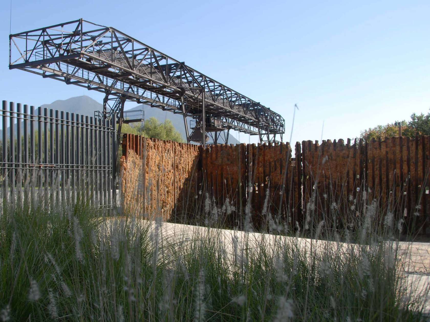 墨西哥钢铁博物馆丨墨西哥蒙特雷丨Surfacedesign 有限公司,Harari 景观设计公司-9