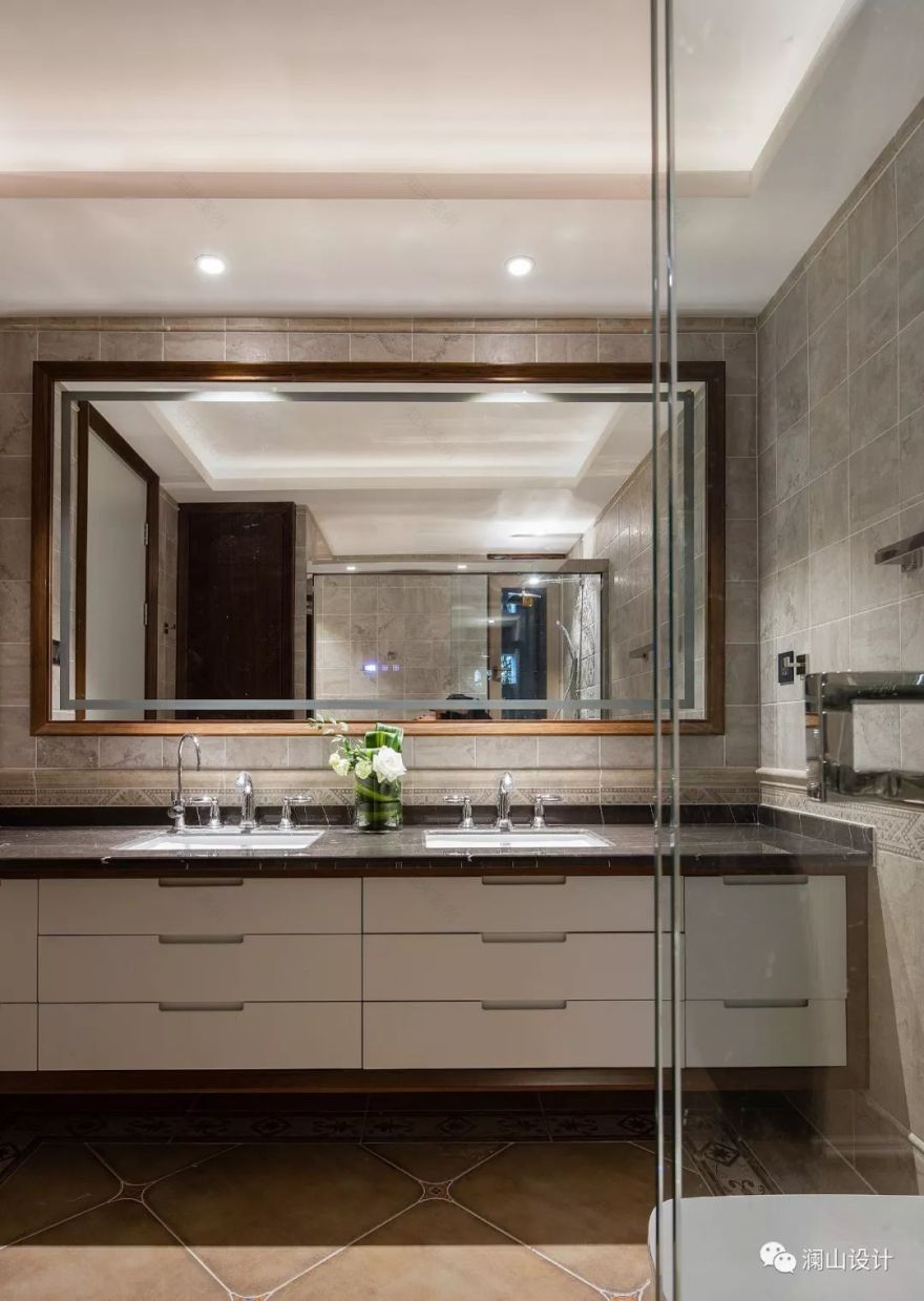 地下室华丽变身,蓝色魔力营造梦幻空间-33