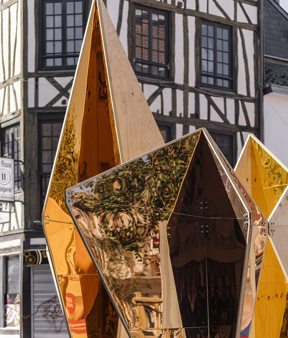 城市森林中的艺术装置-34