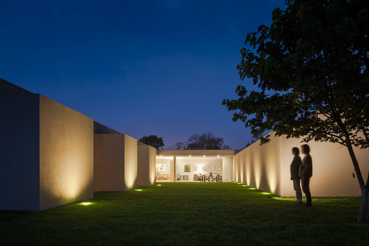 波尔图住宅区双屋设计-41