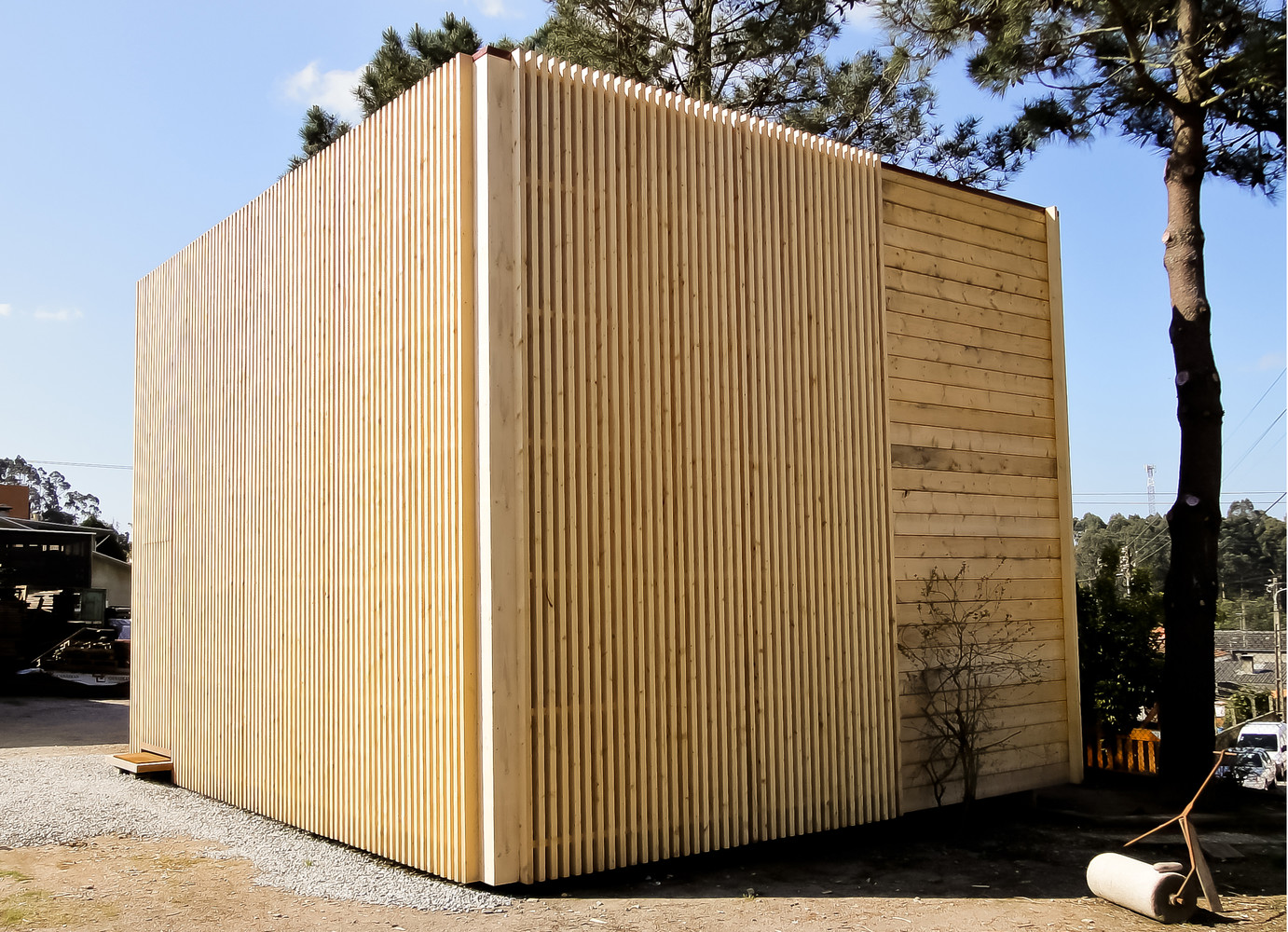 葡萄牙模块化箱展馆-11