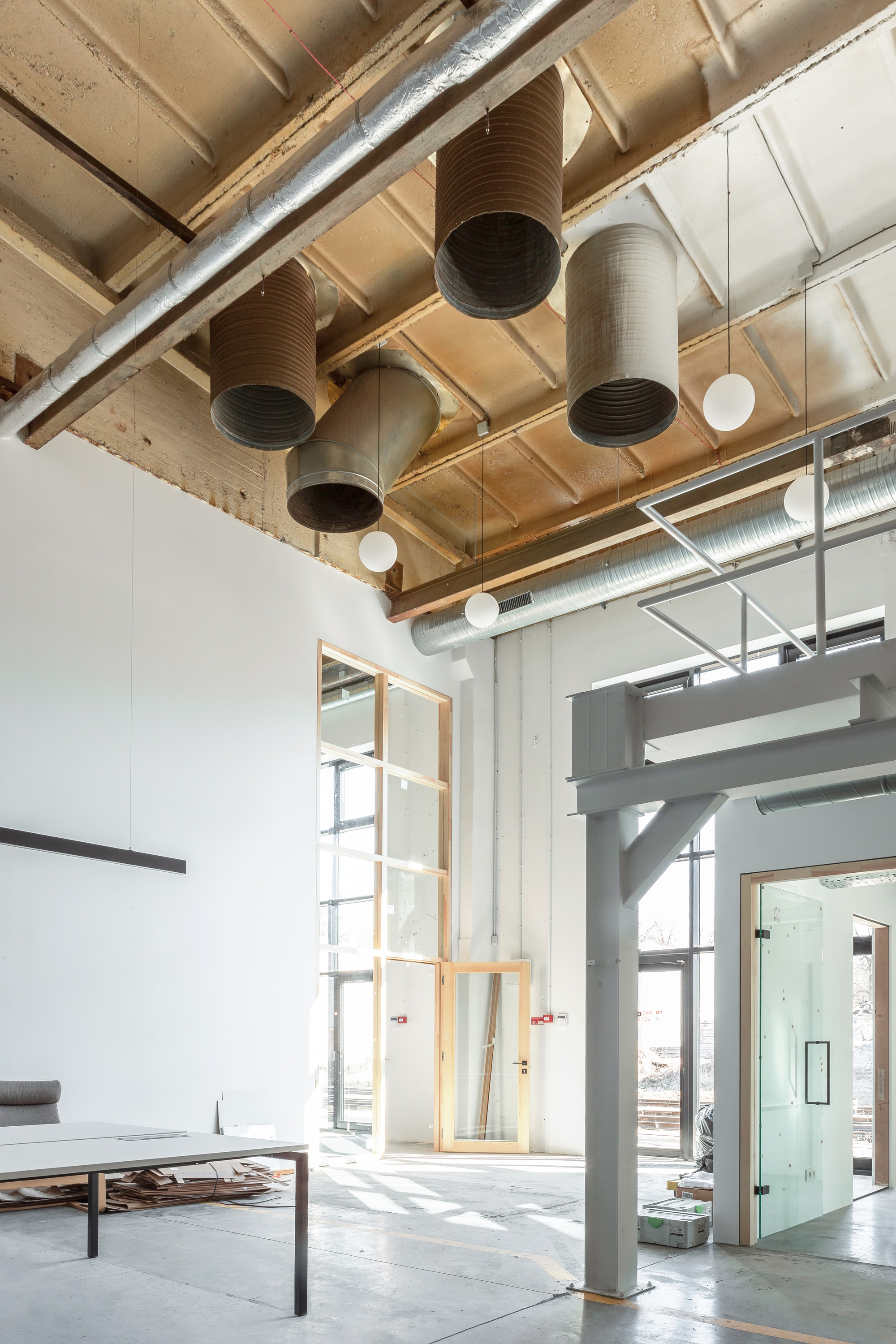 Betono Fabrikas Concrete Factory Conversion / DO Architects-19