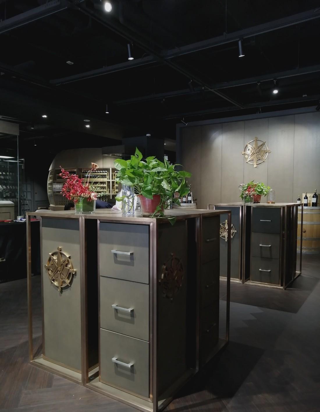 
红酒庄旗舰店 -12