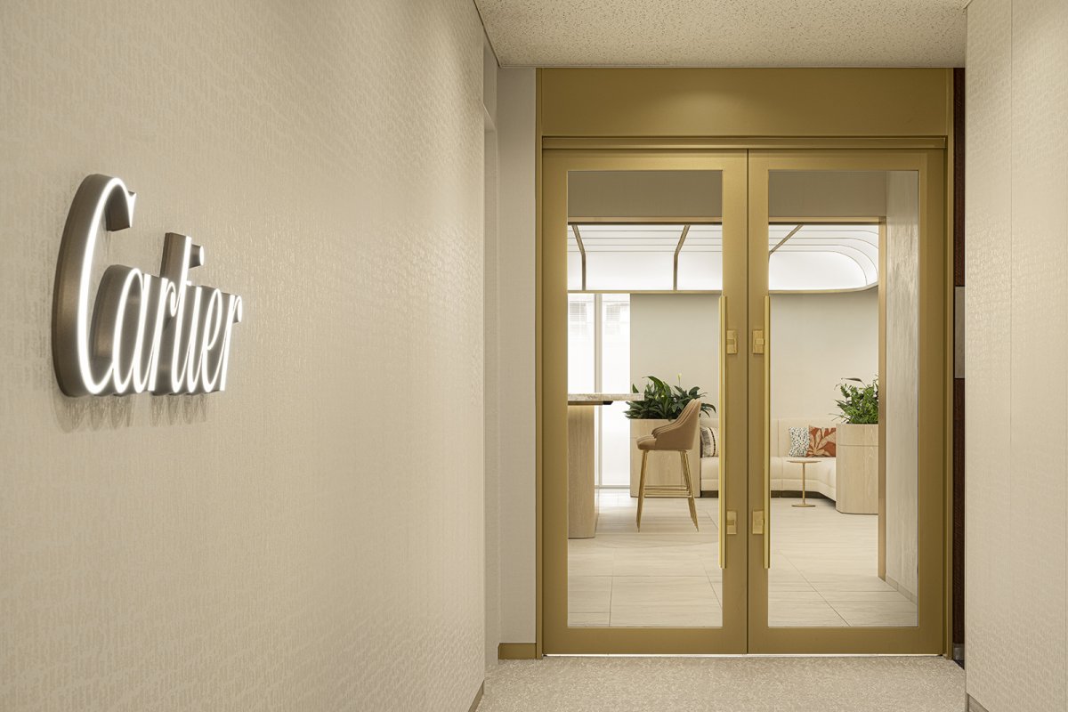 日本卡地亚客人休息室丨IINInc-11