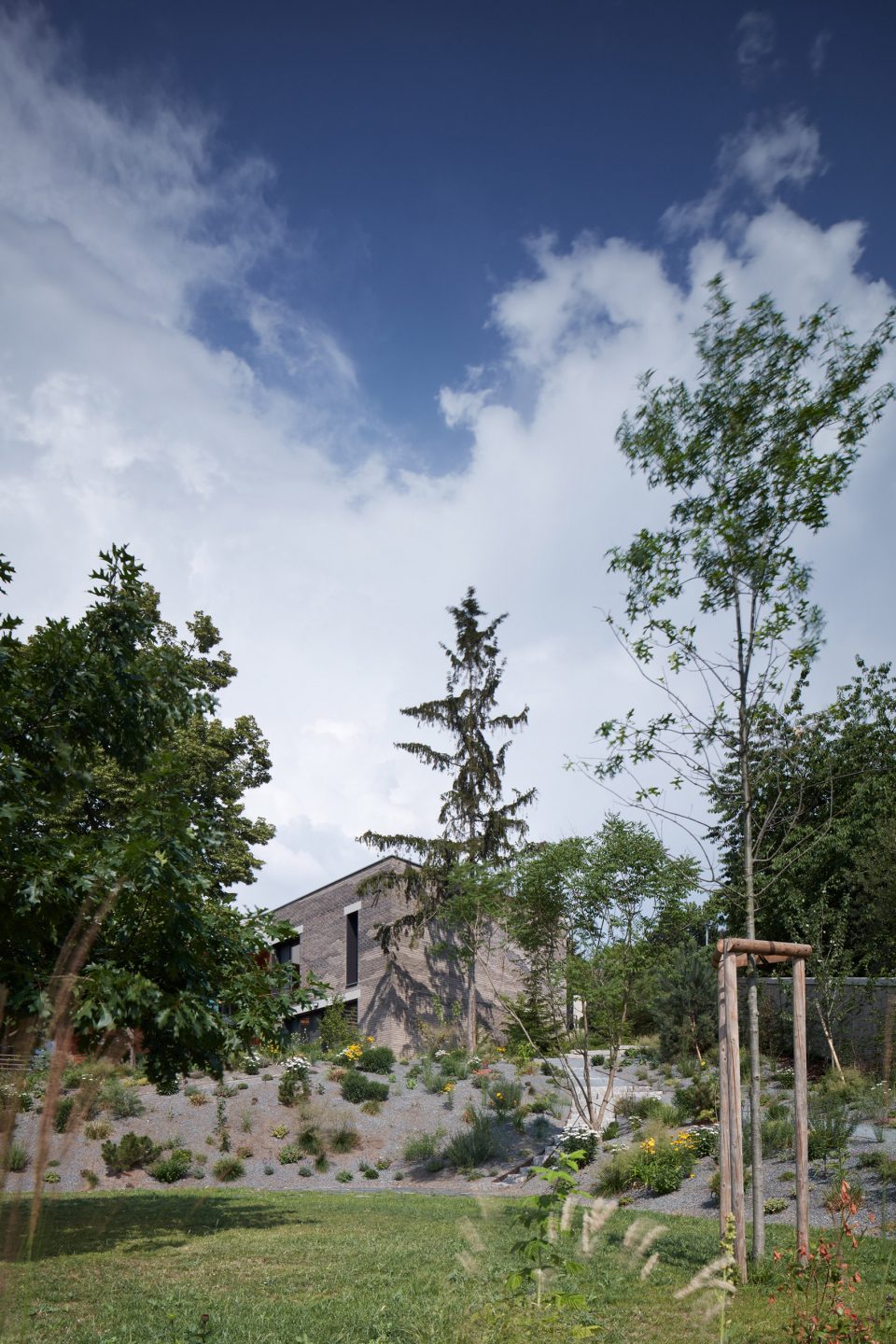 捷克 Villa H · 简约现代的私人住宅-1