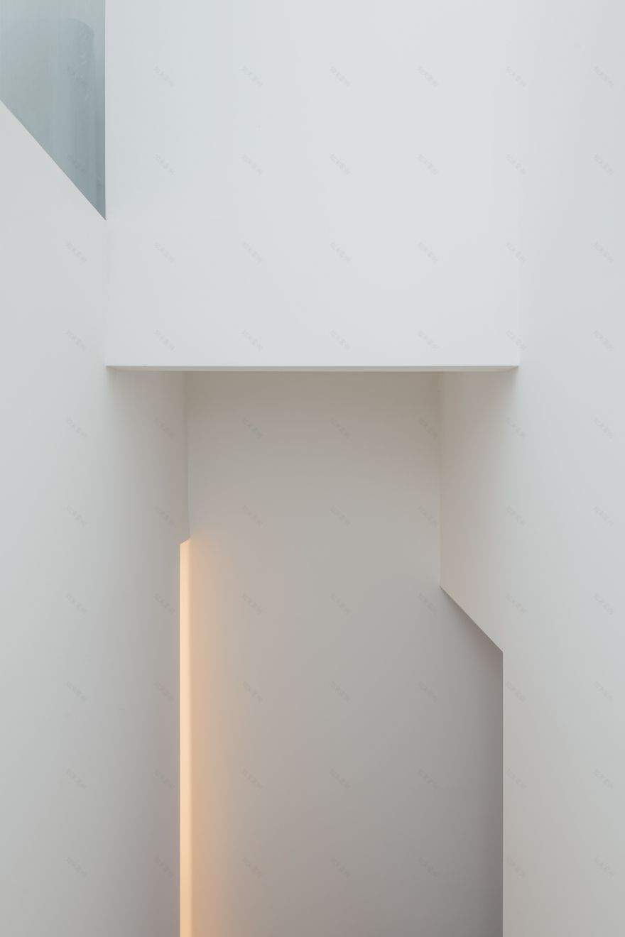 Cinco 线下珠宝办公室与展厅丨葡萄牙丨Branco del Río,Arquitectos-18