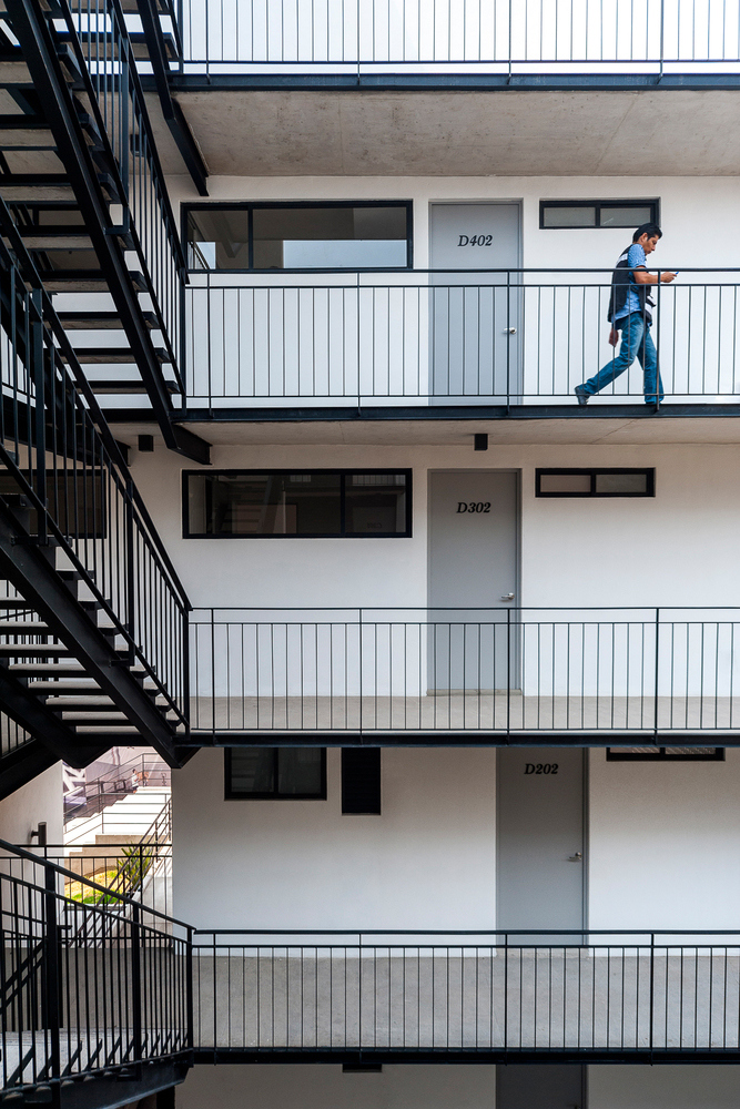 墨西哥城“La Cubana 巧克力工厂”改造住宅设计-40