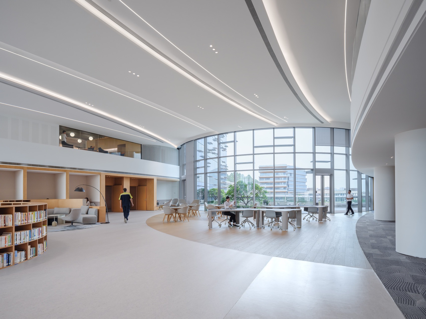 海大科学园丨中国广州丨NBBJ,广州市设计院集团有限公司,LOLA景观建筑事务所等-39