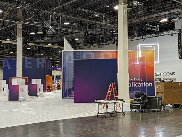 AWS 在 AWS re:Invent 的村落-21