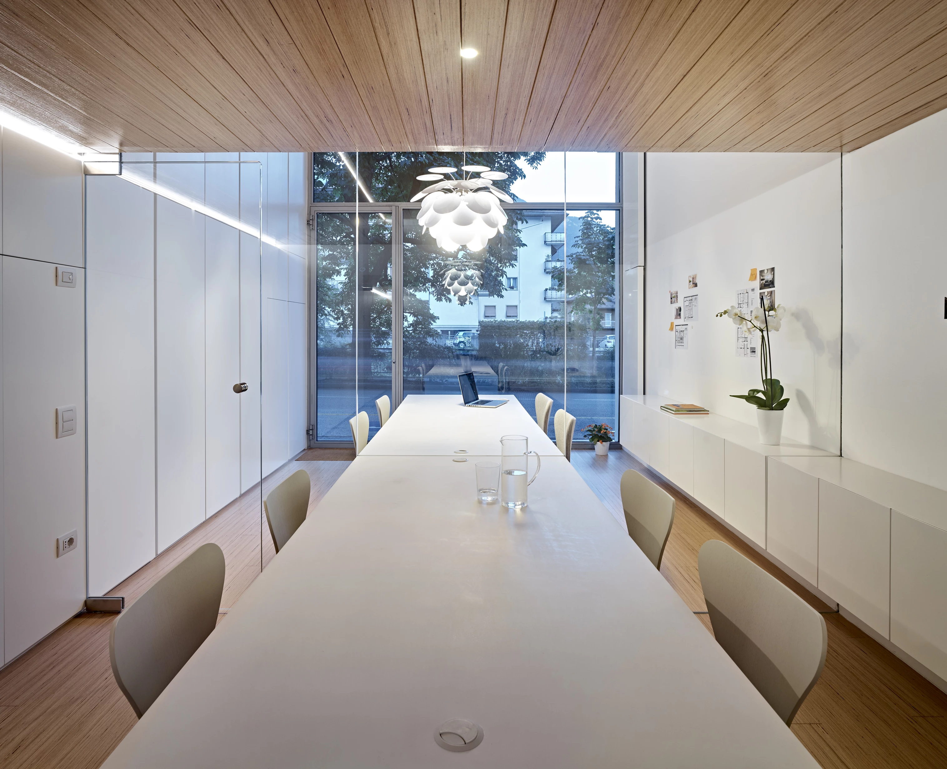 温馨居家感的办公空间设计-13