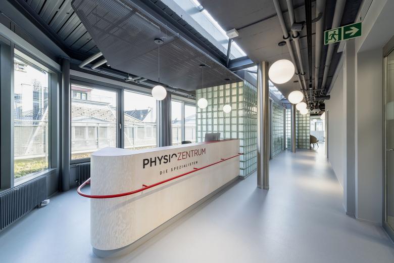 卢塞恩物理治疗中心丨瑞士卢塞恩丨Praxisarchitekten AG-0